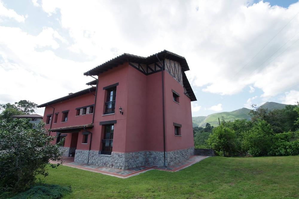 Rural Hotel
